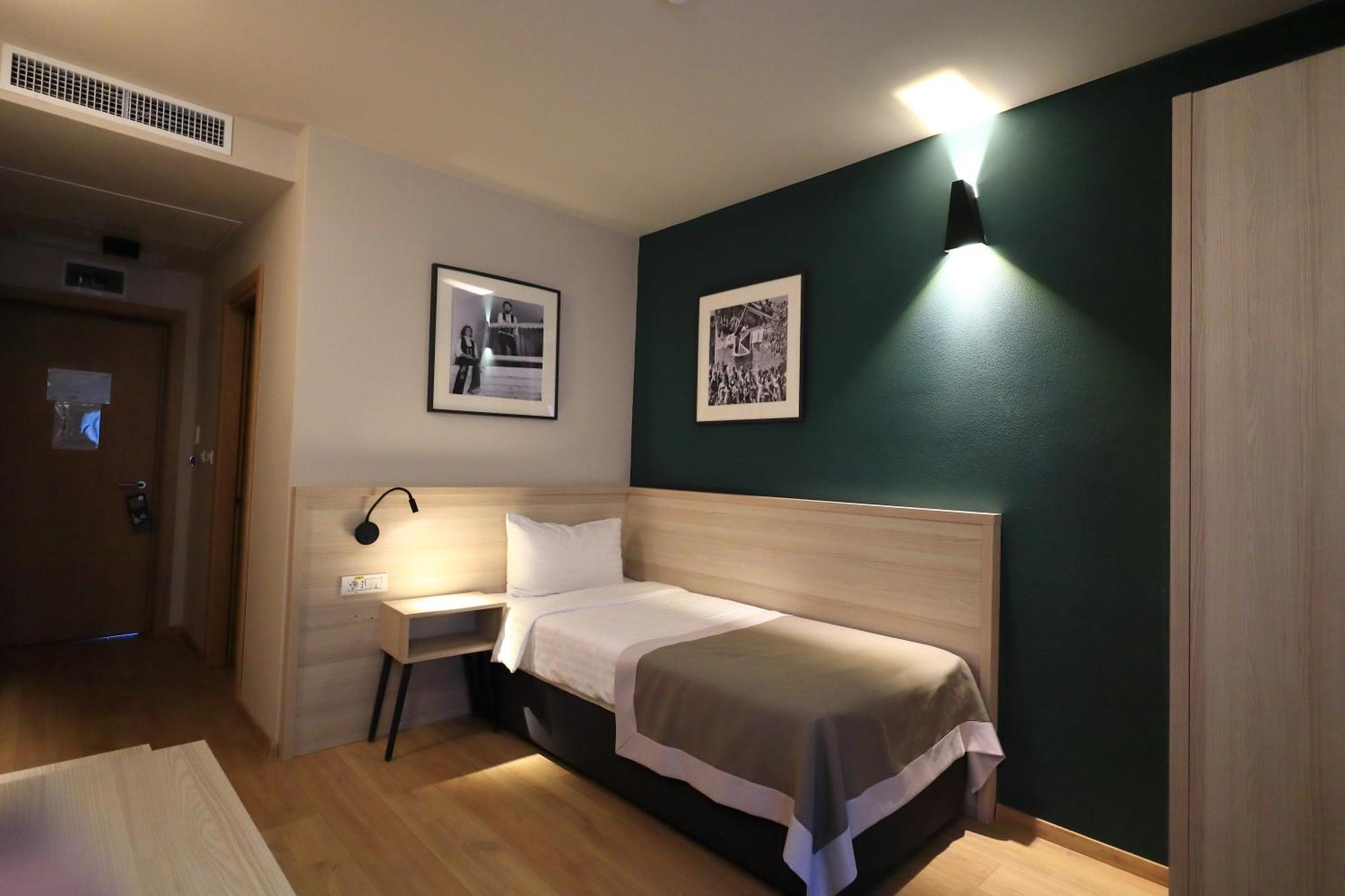 Casa Calfelor Kolping Timisoara 호텔 외부 사진